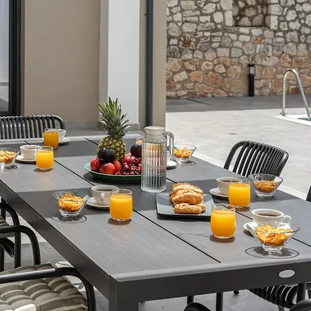 Legantes Luxury With Shared Pool Апартаменты Makriotika