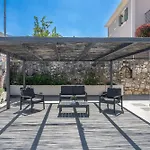 Apartament Legantes Luxury With Shared Pool *