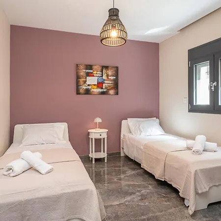 Apartmán Legantes Luxury With Shared Pool *