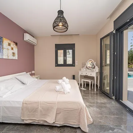 Legantes Luxury With Shared Pool Apartmán *