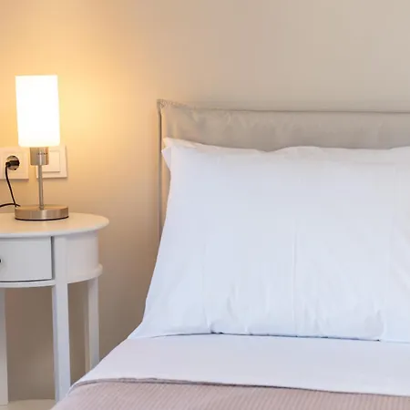 Legantes Luxury With Shared Pool Apartmán *