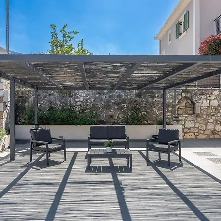 Appartement Legantes Luxury With Shared Pool *