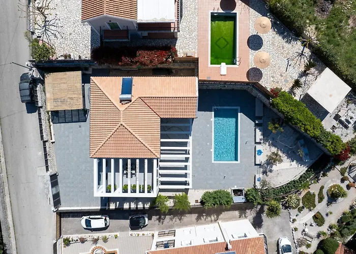 Legantes Luxury With Shared Pool 公寓